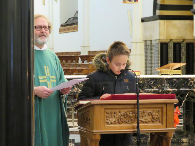 Welkom in de kerk 1 © RH