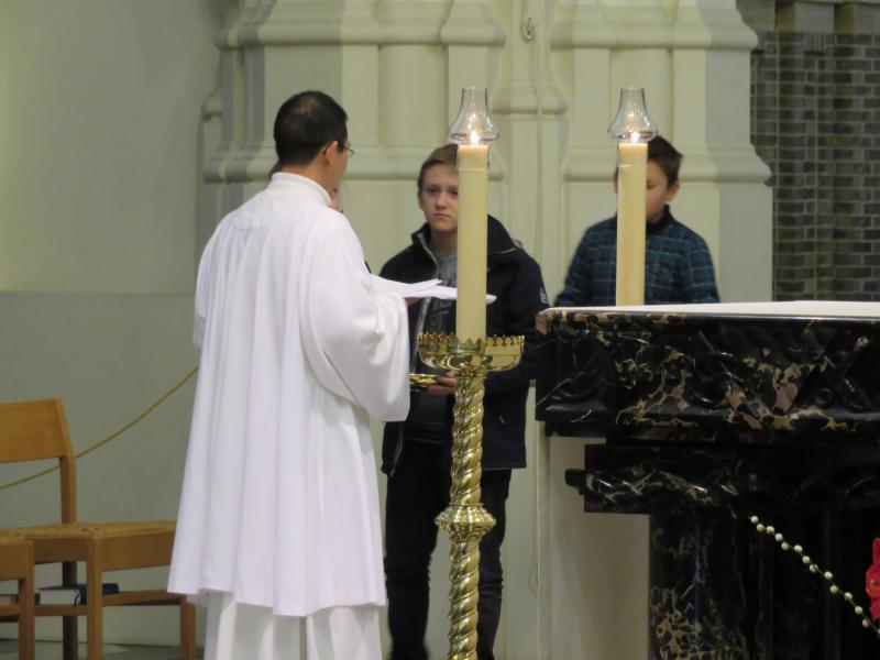 Welkom in de kerk 1 © RH