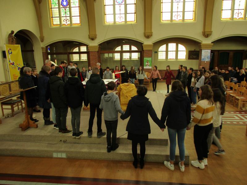 Kruisjes vormelingen van Lutselus en Rooierheide 