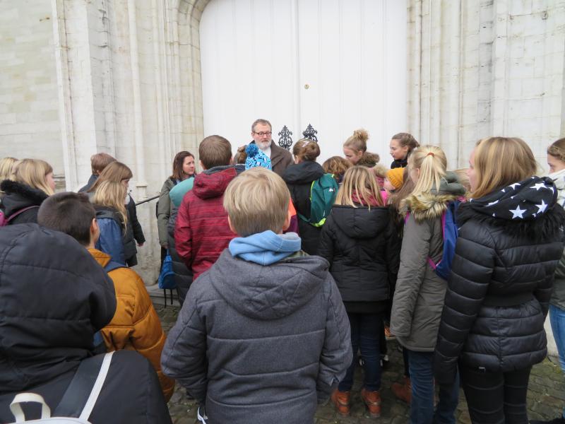 Welkom in de kerk 2 © RH