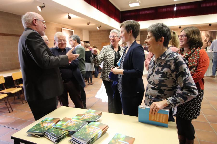 Kris Buckinx stelde donderdag zijn boek 'Op het andere been' voor. © Jente Vandewijer