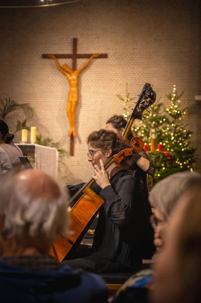 Kerstconcert 'A Royal Christmas' met het strijkensemble BRYGGEN, het Waelrant Kinder- en jeugdkoor en solisten van de Koningin Elisabeth Muziekkapel, 16 december 2025 © RV Captured