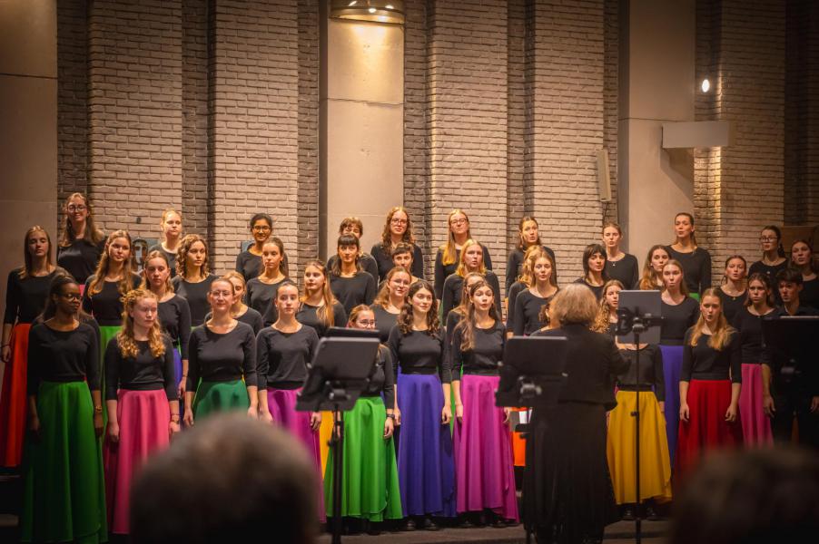 Kerstconcert 'A Royal Christmas' met het strijkensemble BRYGGEN, het Waelrant Kinder- en jeugdkoor en solisten van de Koningin Elisabeth Muziekkapel, 16 december 2025 © RV Captured