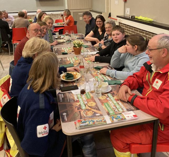 spaghettiavond ten voordele van Dwars door de Boerenbuiten © parochie in Assenede-Evergem-Zelzate