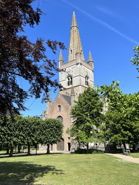 Onze-Lieve-Vrouwekerk, Gistel © Dirk Bellens