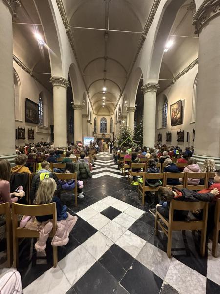 kerstviering met de leerlingen van de Centrumschool in Wingene 