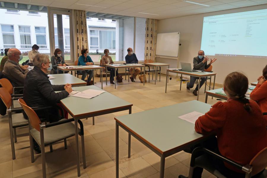 Sfeerbeeld van de werkwinkel "Liturgie vandaag in schoolverband" © Christa Ramboer