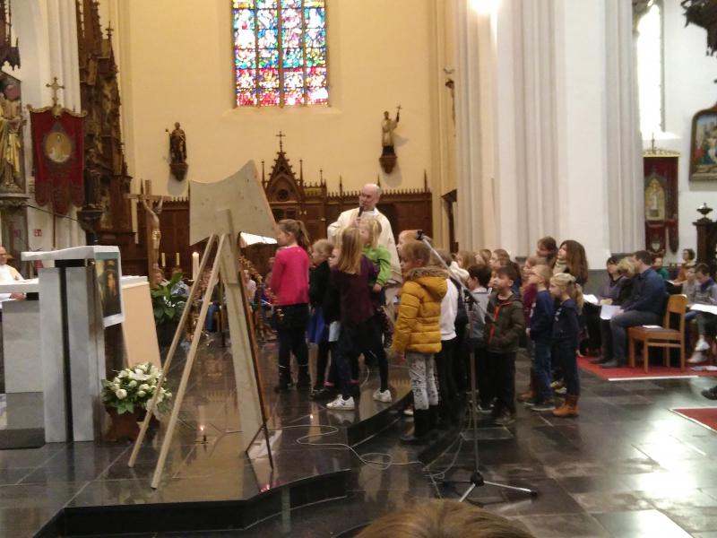 Kinderen van het eerste tot vierde leerjaar 