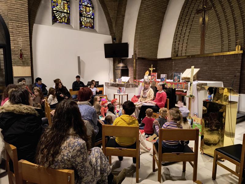 Voorlezen in Bib © H. Mouchaers