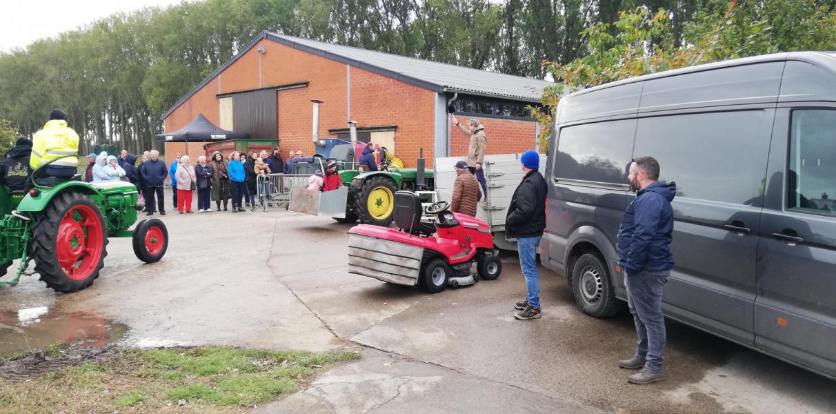 Tractorzegening © Dirk De Sloovere