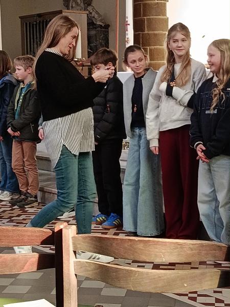 Kruisoplegging Youcat 2026 