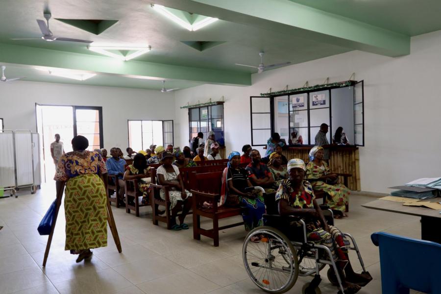Welkom in de wachtzaal van het medisch centrum in Beni. © Unichir