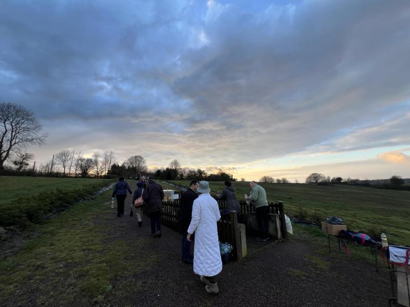 Dozulé, heilig wordende krachtplaats, waterbekken © Chris De Groote