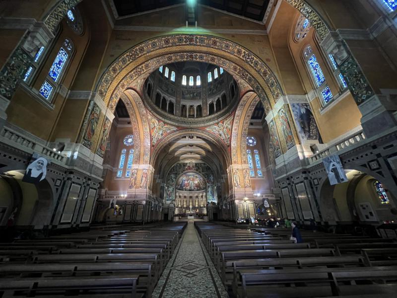 Basiliek van de Heilige Thérèse van Lisieux © Chris De Groote