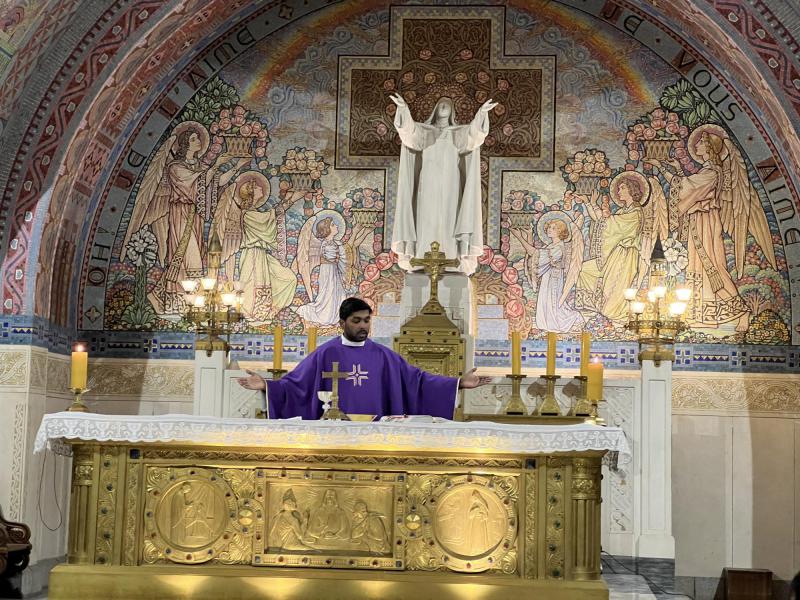 Crypte in de basiliek van de Heilige Thérèse van Lisieux © Chris De Groote