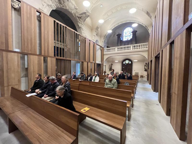 Heilige Mis in Karmelietenklooster in Lisieux © Chris De Groote