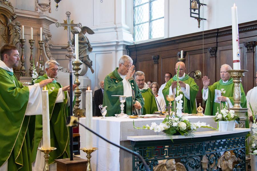Heropening kerk Groot-Vorst © Chris Beelen