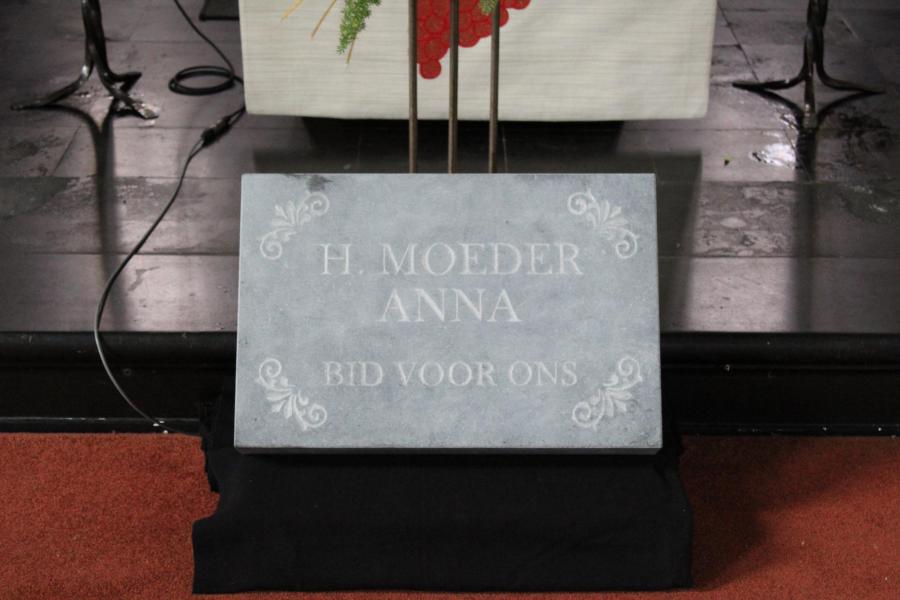 Steen H.Moeder Anna © Kurt Coppens