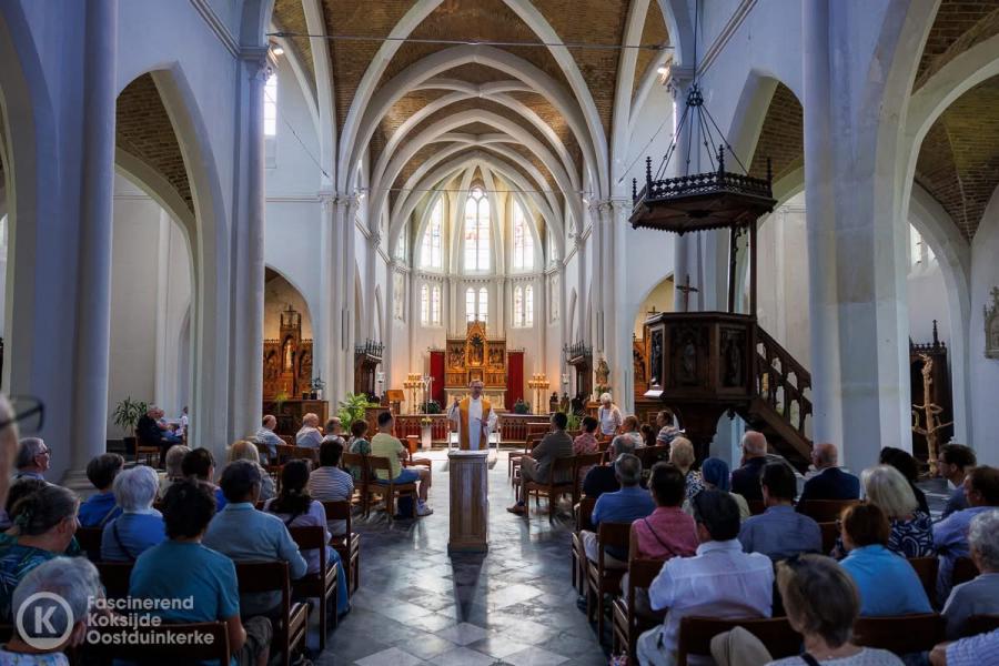 Bedevaart naar het Sint-Willibrordusputje © Gemeente Koksijde