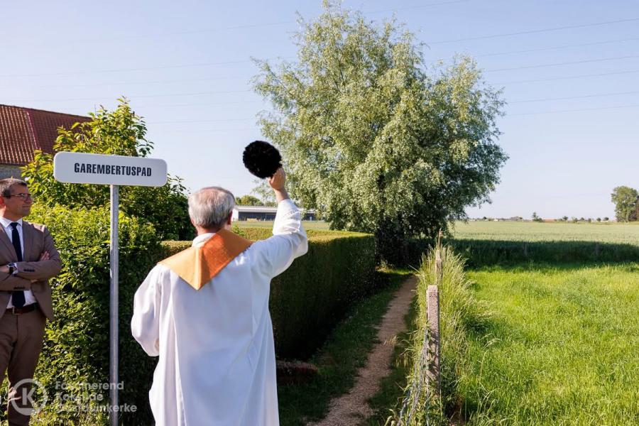 Inzegening van het Garembertuspad © Gemeente Koksijde