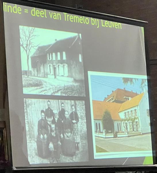 Met veel beeld- en filmmateriaal worden de vormelingen ondergedompeld in het leven van Pater Damiaan. © Dirk Bellens