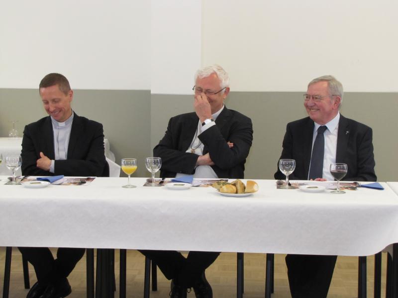 Bisschop Patrick Hoogmartens op bezoek in de federatie Diepenbeek 
