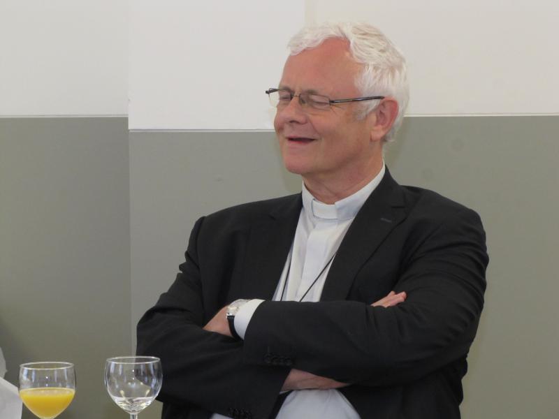 Bisschop Patrick Hoogmartens op bezoek in de federatie Diepenbeek 