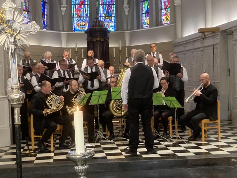 Sint-Cecilia koor Sente 2024 © Hans van Hove