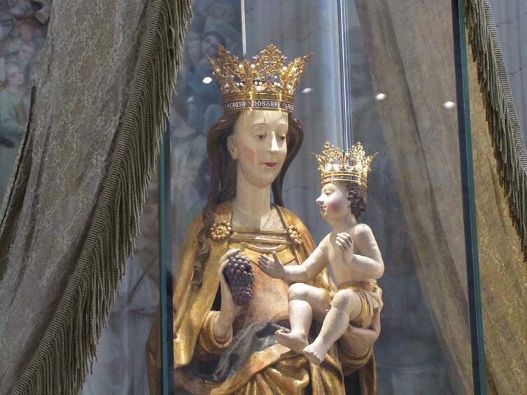Federatieraad bezoekt O.L.Vrouwebasiliek en Teseum  in Tongeren 