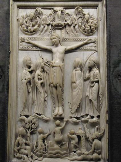 Federatieraad bezoekt O.L.Vrouwebasiliek en Teseum  in Tongeren 