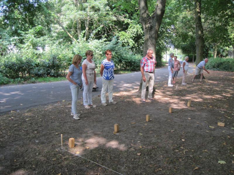 Kubb in het sportpark © OKRA