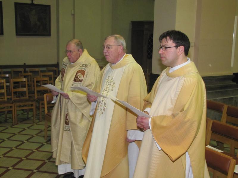 Voetwassing Witte Donderdag in de Sint Servaaskerk 