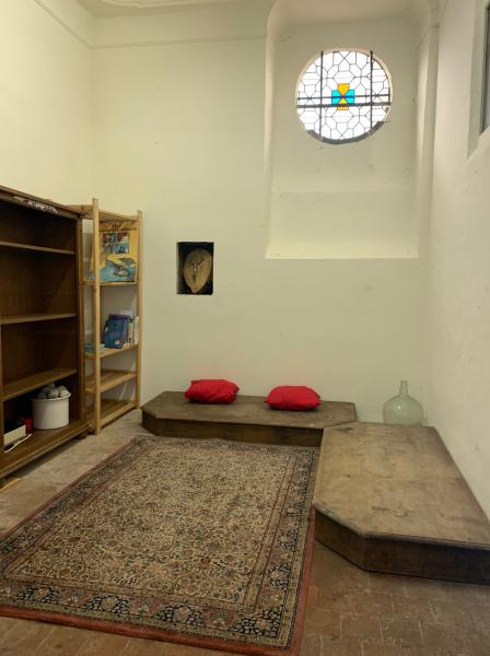 Ruimte voor kindernevendienst in de Sint-Annakerk © Magda Bressinck