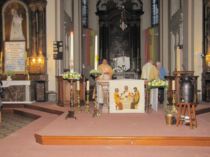 Viering Paaszaterdag in de Sint Servaaskerk 