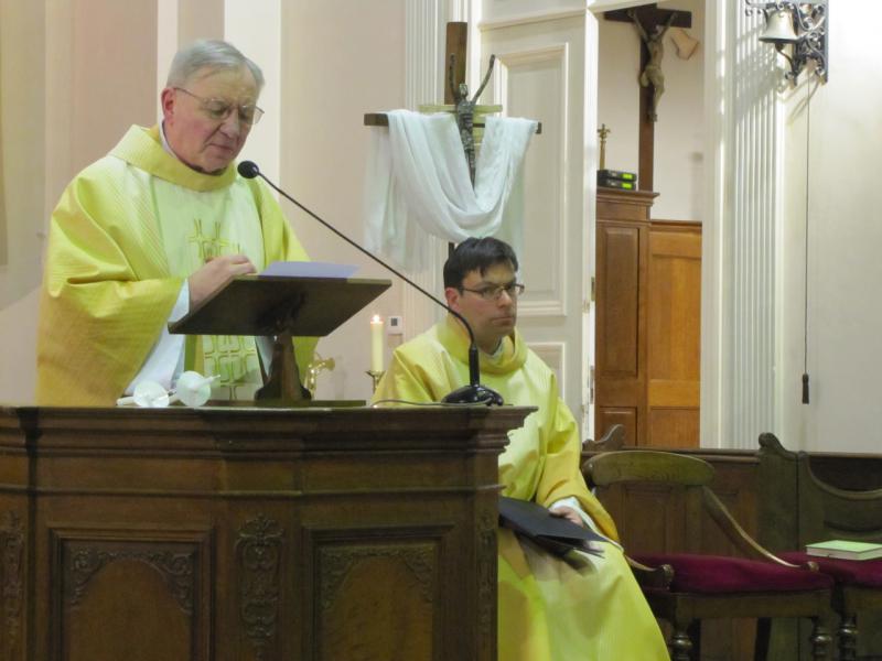 Viering Paaszaterdag in de Sint Servaaskerk 
