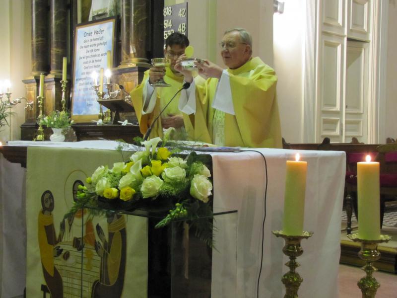 Viering Paaszaterdag in de Sint Servaaskerk 
