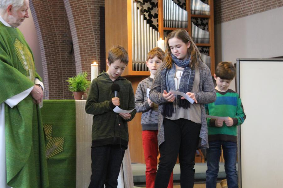 Naamopgave van de eerste communicanten © KL