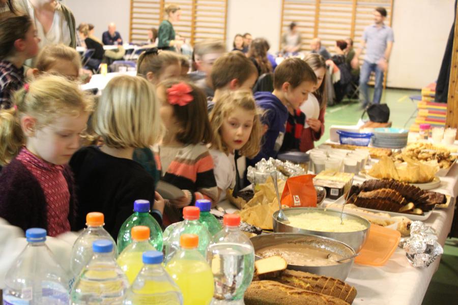 Zoveel lekkere dingen. Het is moeilijk kiezen © JvR