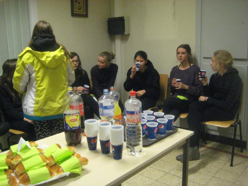Vóór het concert nog even de honger stillen ... 