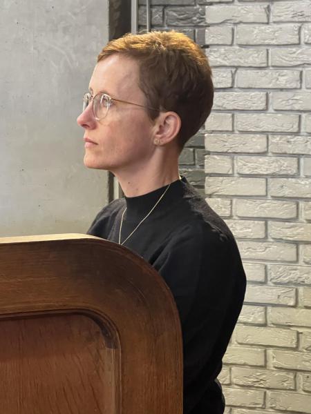 Marijke Gonnissen aan het orgel © Dirk Bellens