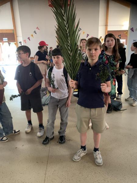 klaar voor de palmprocessie 