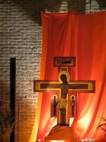 gebedsmoment rond Jezus en Zacheus © Kerk Stekene en Sint-Gillis-Waas