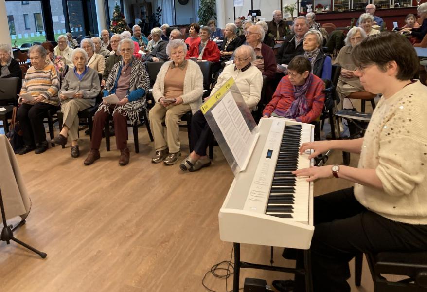 Kerstviering in De Kouter © Past. zone Oase