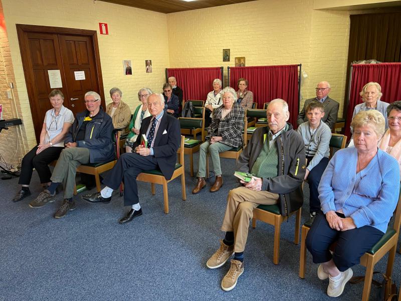 De laatste viering in De Rozenkrans © Ronald Sledsens