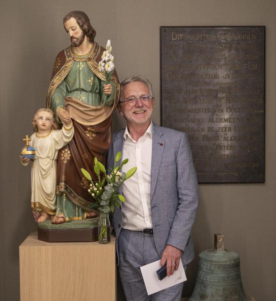 Frank Declerck ging in 2024 op pensioen na bijna 40 jaar directeur geweest te zijn van het leef- en zorgdorp Sint-Jozef te Oostkamp. © Jan Mortier