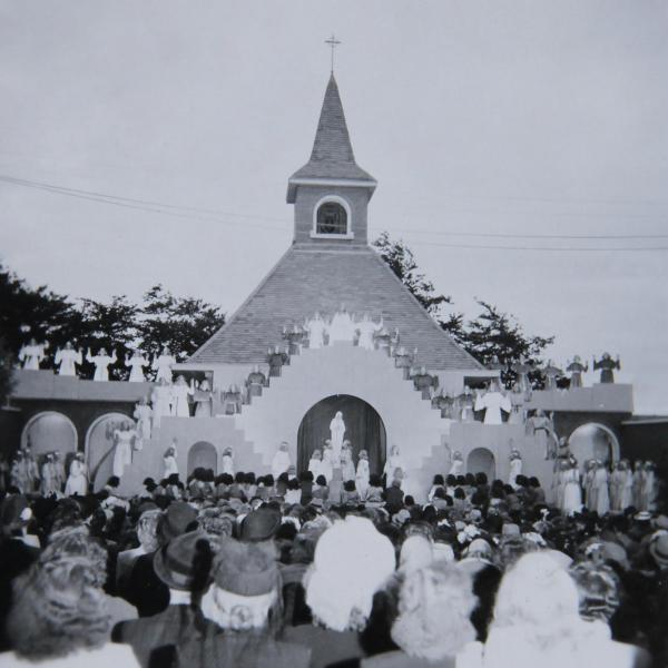 De Dankkapel in Izegem in vroegere tijden. 