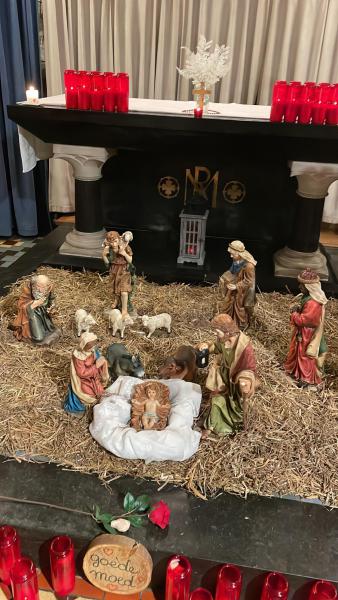 Kerststal in de Kapel van Bevingen © Alexander Vandaele