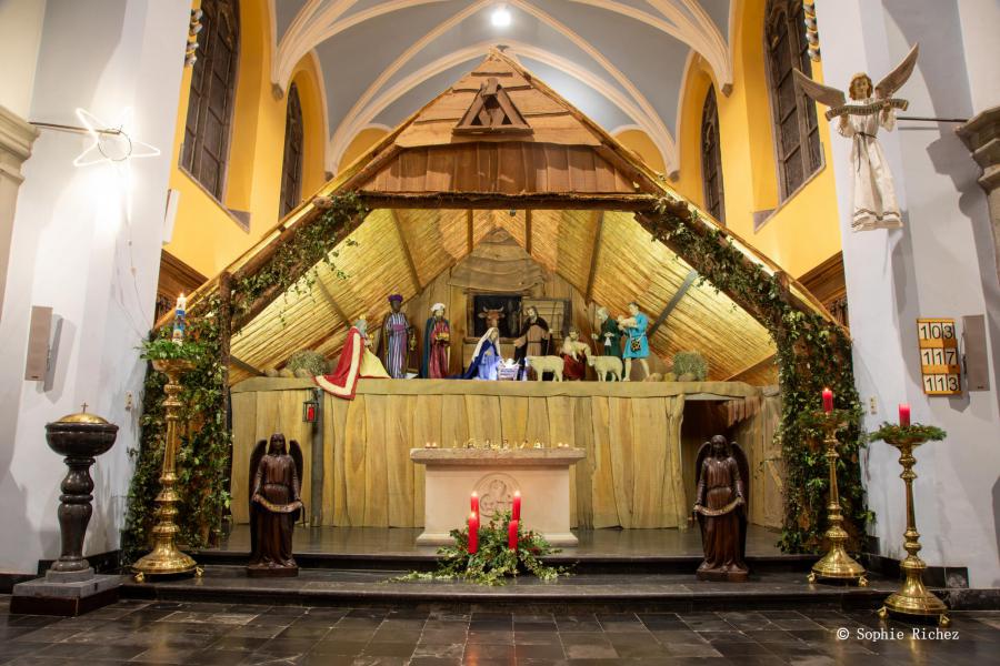 Kerststal in de kerk van Pollare © Sophie Richez
