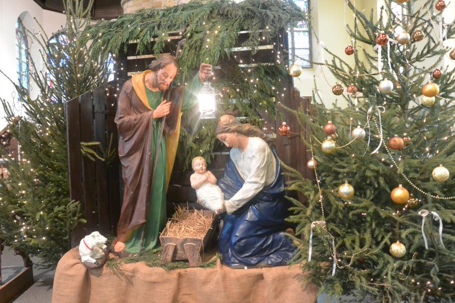 Kerststal Sint-Martinuskerk Vladslo 