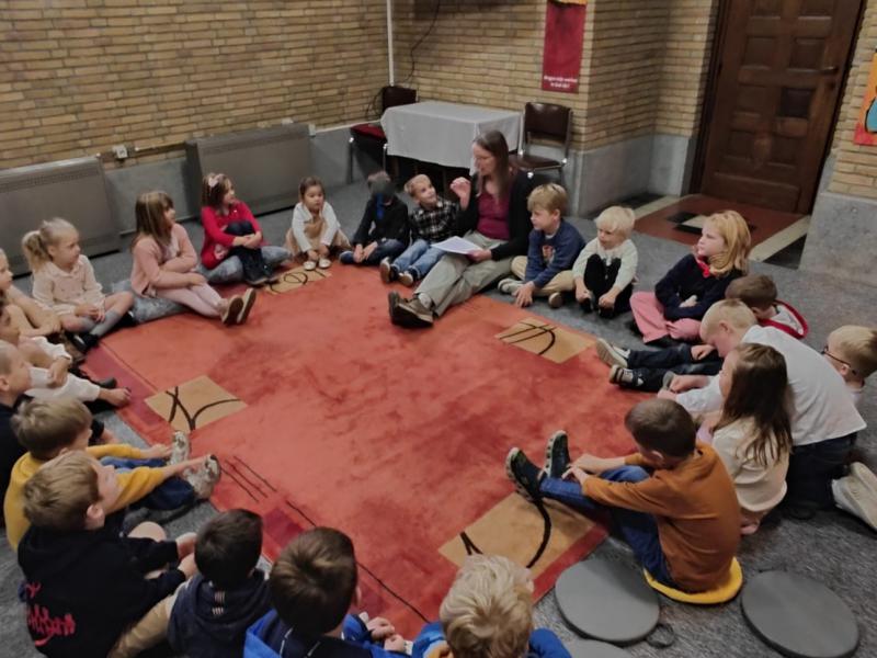 Kinderwoorddienst Bavoparochie © Maria Ihm